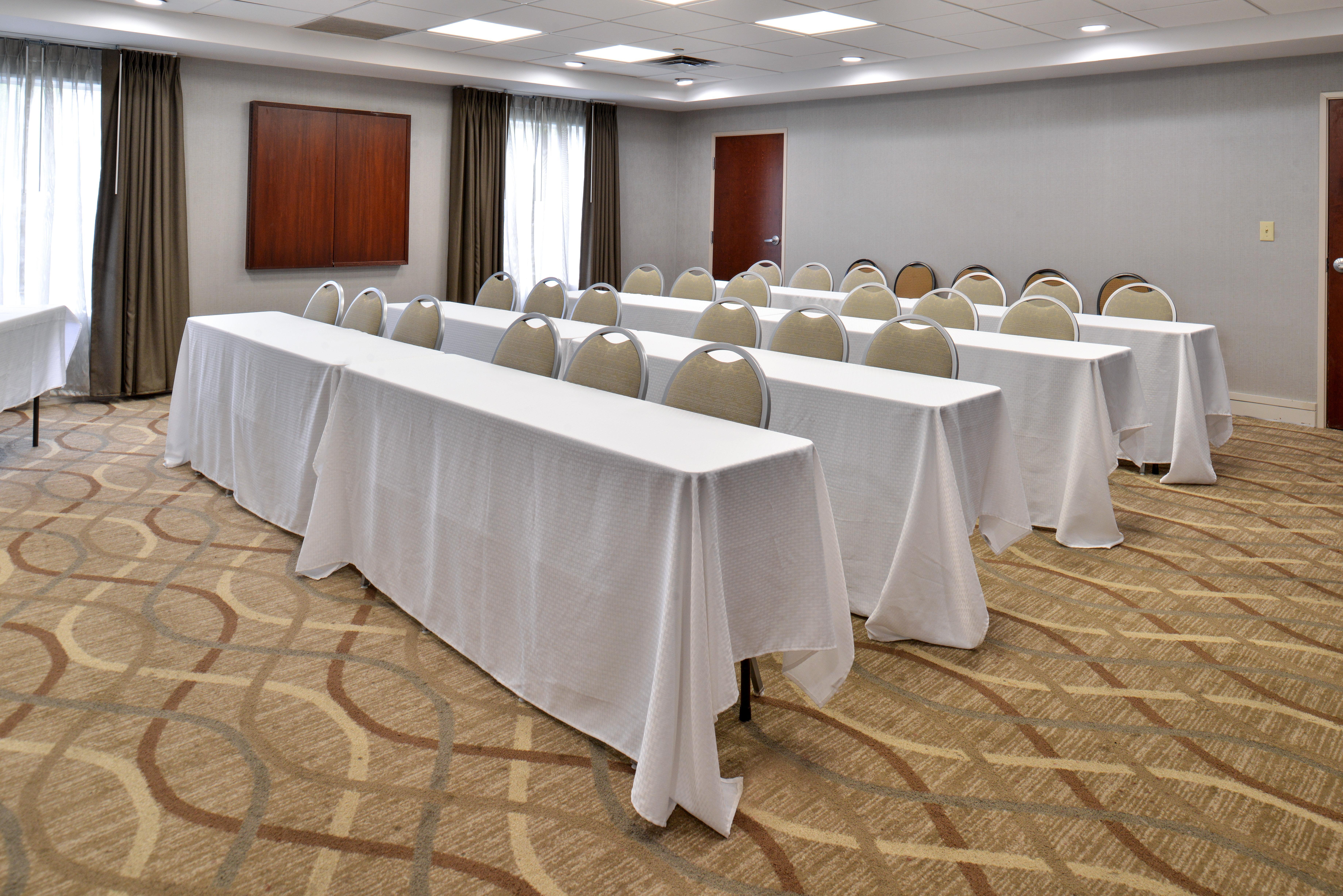 Holiday Inn Express Hotel & Suites Lafayette By Ihg Exterior foto